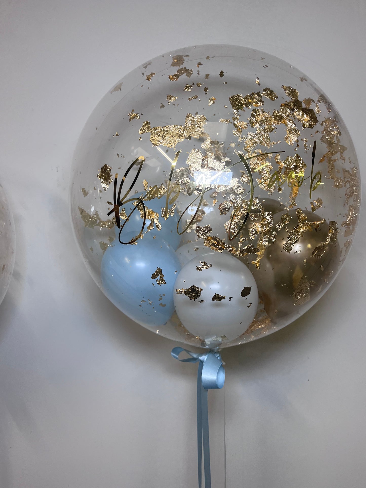 24” GOLD FLAKE BUBBLE BALLOON